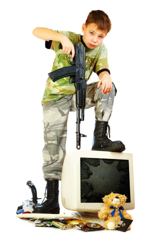 Illustration for article titled Fake Gamer of the Week: Why Can't Techno Soldier Control His Rage?